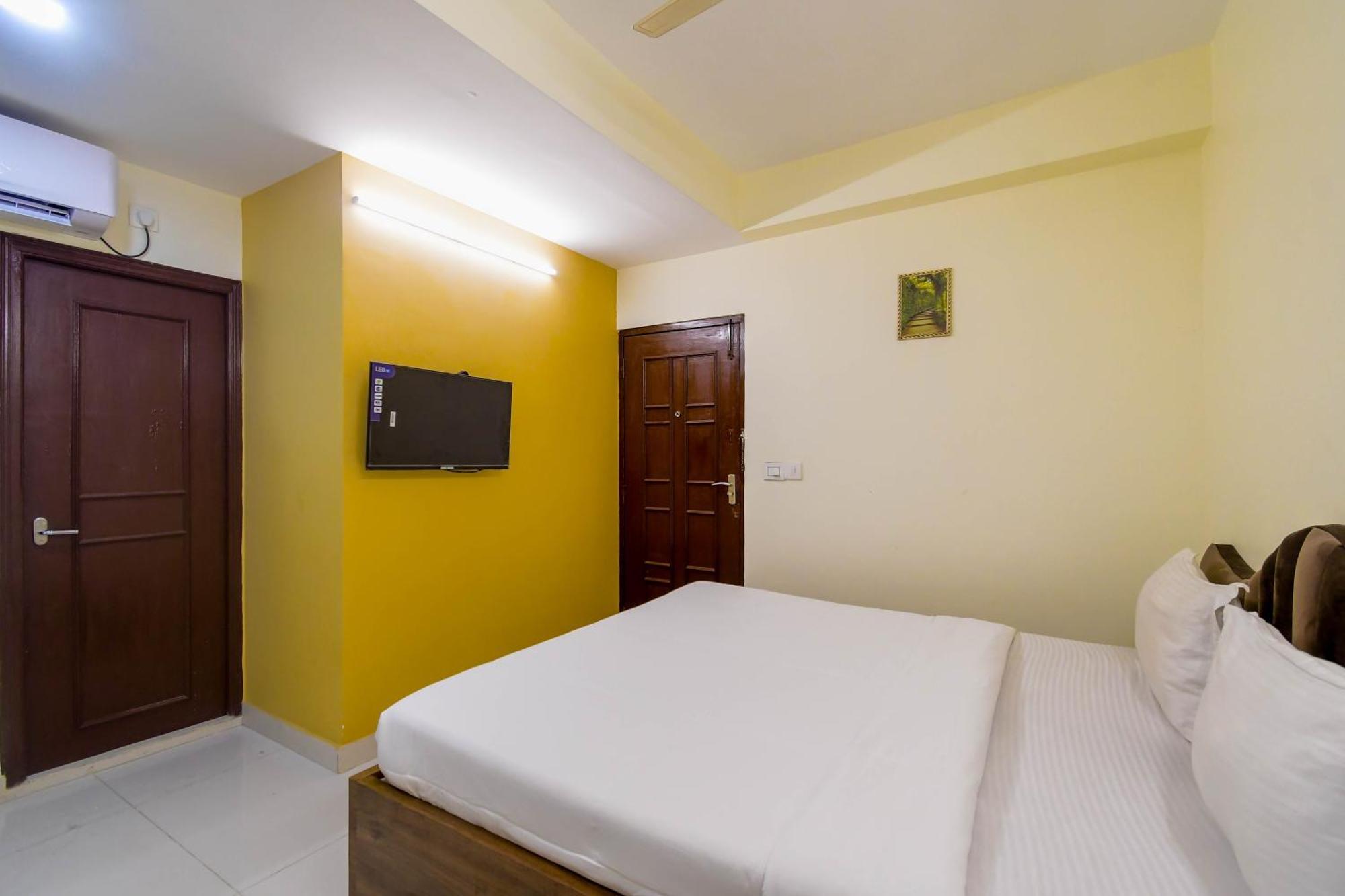 Hotel Mahal Καλκούτα Εξωτερικό φωτογραφία